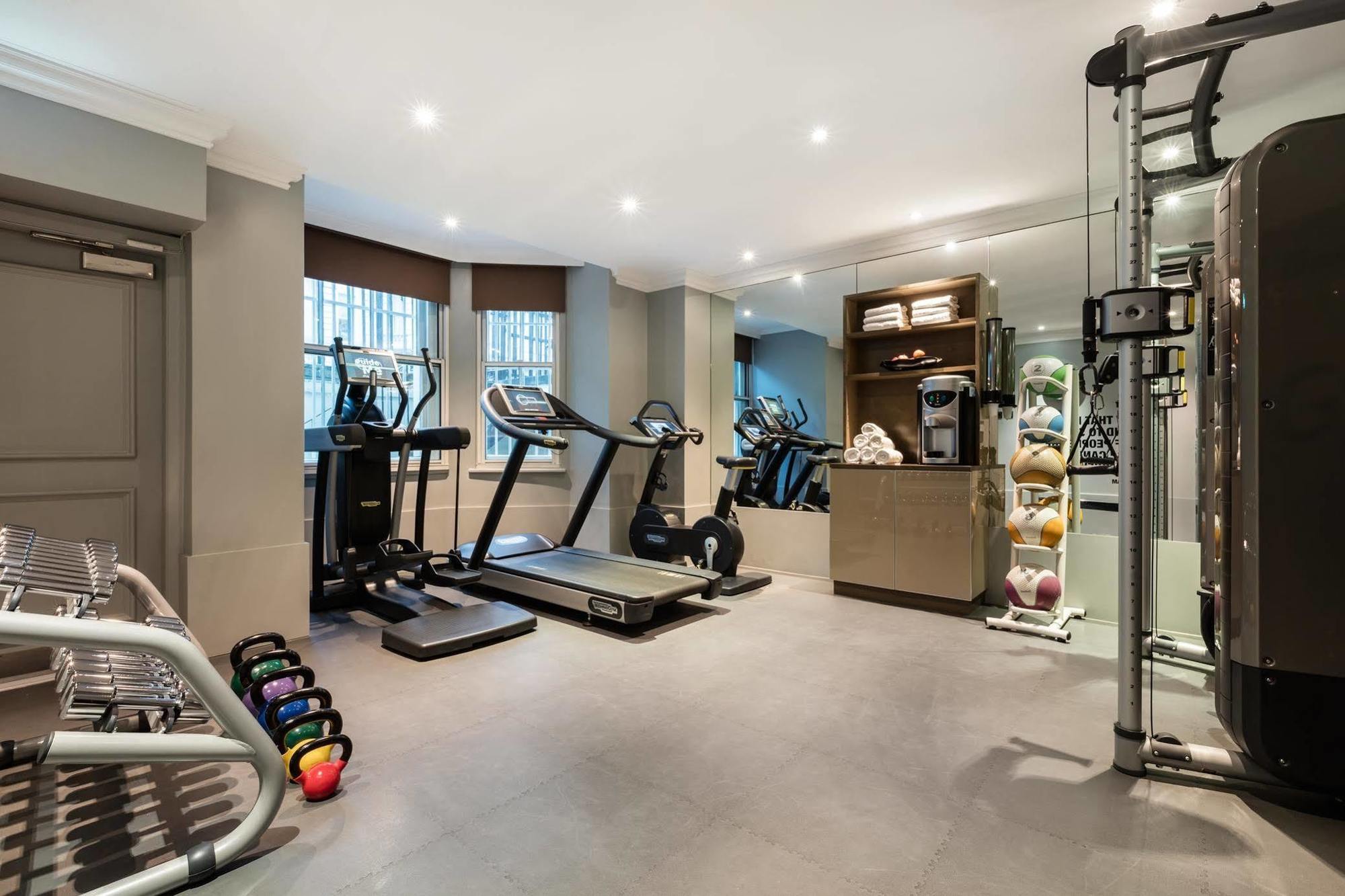 Radisson Blu Hotel, London South Kensington - Formerly Vanderbilt Ngoại thất bức ảnh
